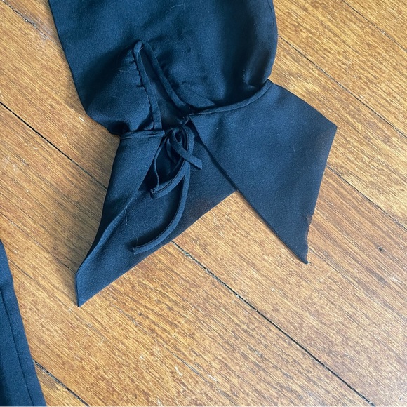 🖤Henri Bendel Blouse - Picture 4 of 6